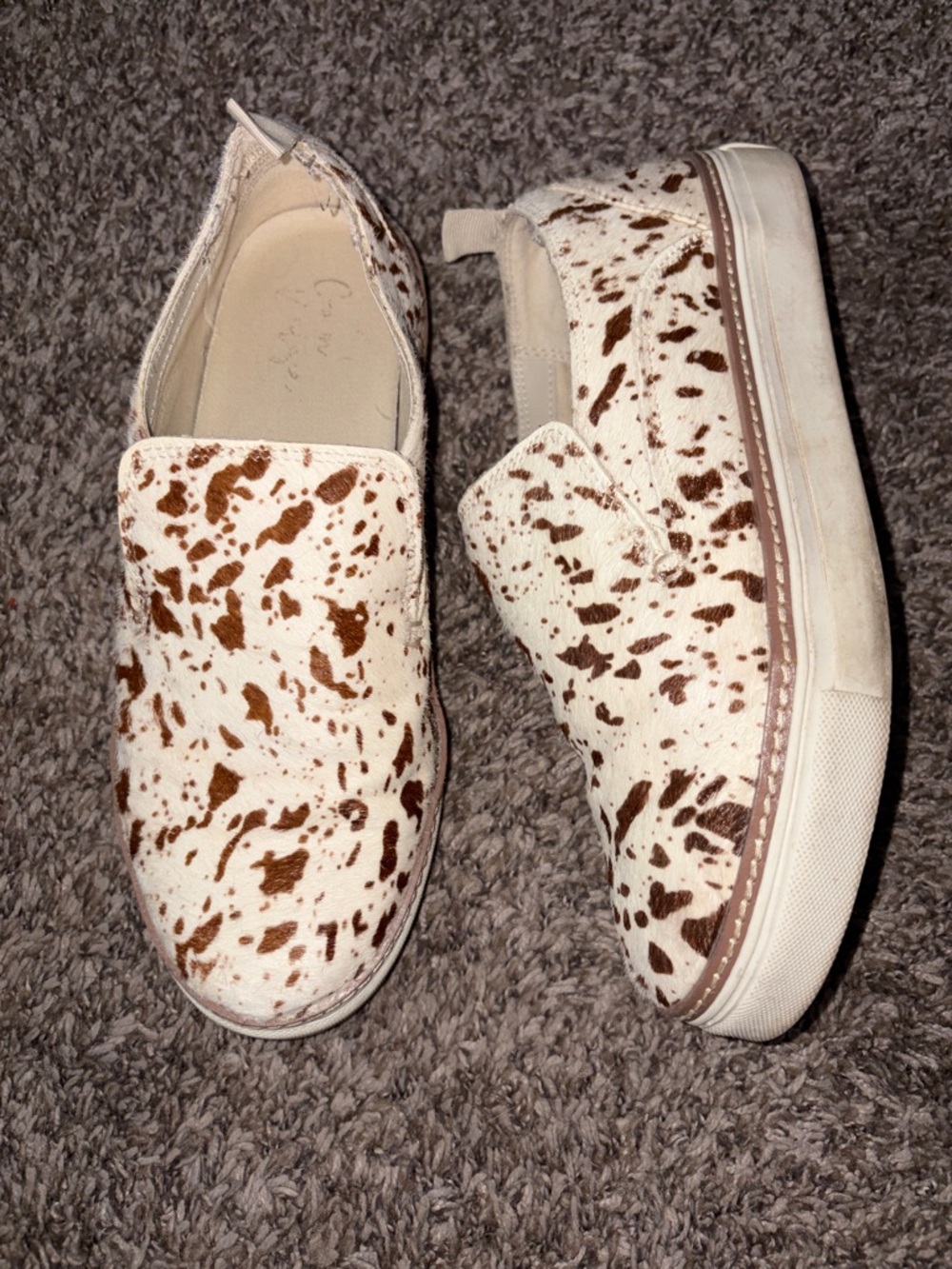 Crown Vintage White Slip-On Sneakers with Brown Speckle Print